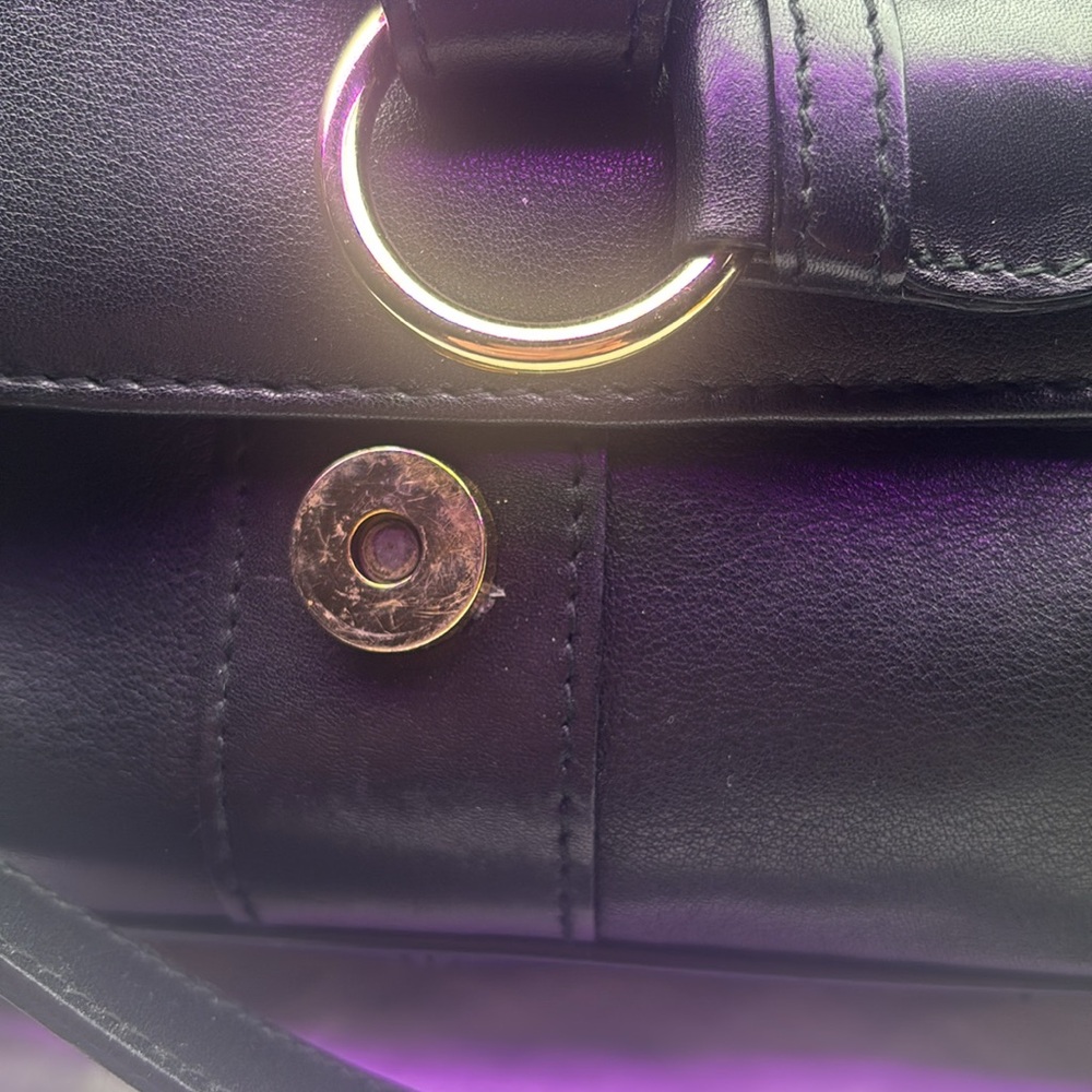 Liz Claiborne Black Leather Purse - Picture 3 of 8